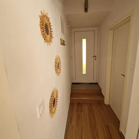 Apartment Jakne *