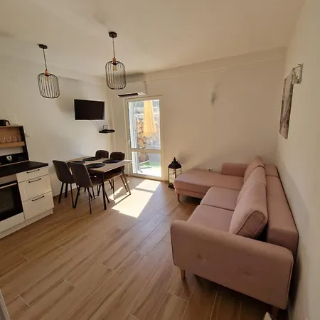 Jakne Apartment